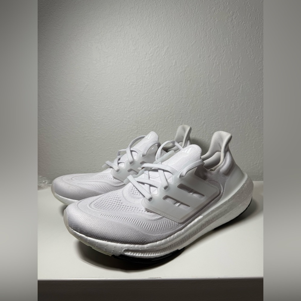 Adidas Ultraboost Light